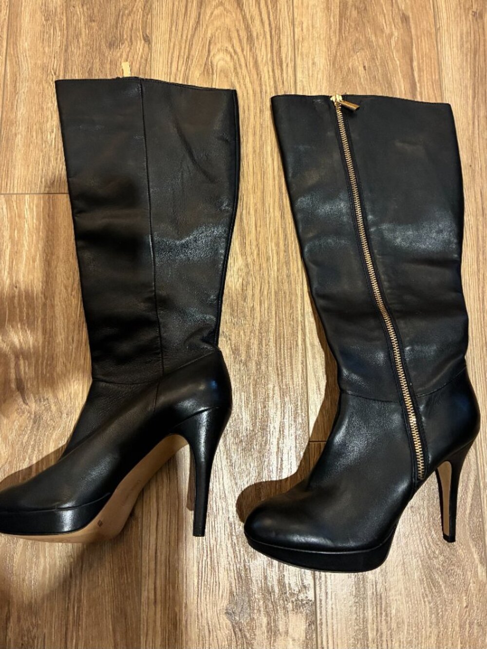 Vince Camuto Black heel boots - Picture 5 of 5